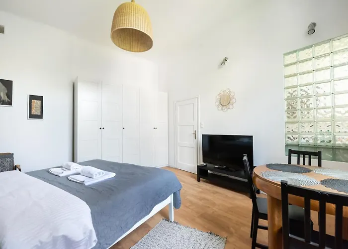 Wolnosc Centre Comfy By Bookinghost Lejlighed *