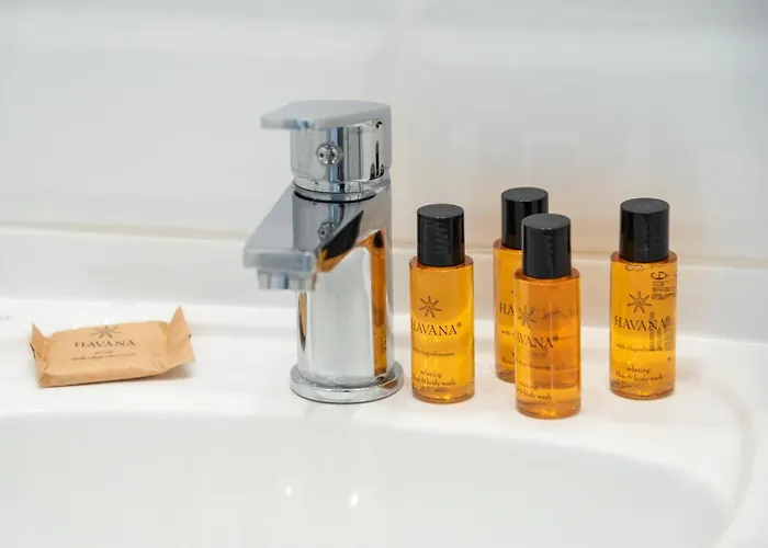 Wolnosc Centre Comfy By Bookinghost *